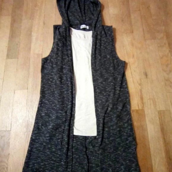 EPIC THREADS - Sleeveless Long Hooded Cardigan in Black Variegated Patte… - Picture 9 of 9